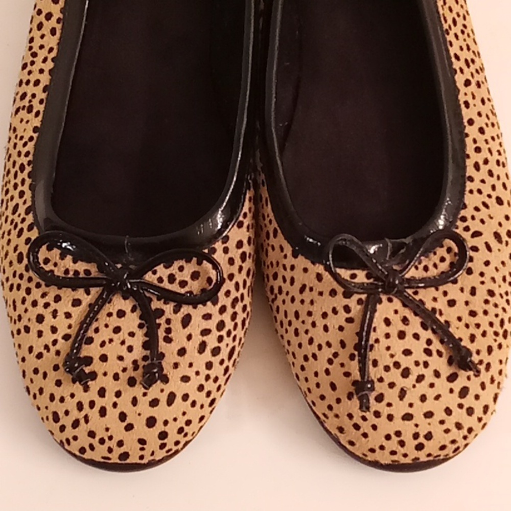 AEROSOLES Balletcore Leopard Cheetah Size 9 1/2 Black-Cream Flat shoes GY1D X - Picture 7 of 9